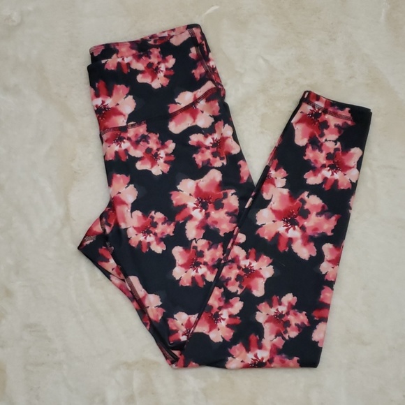 Old Navy Pants - 4/$24 OLD NAVY Active Go Dry Fitted Leggings sz Lg